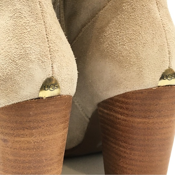 UGG Lynda Western Heeled Boots -Natural White Suede -US 10 -NEW - Picture 4 of 9